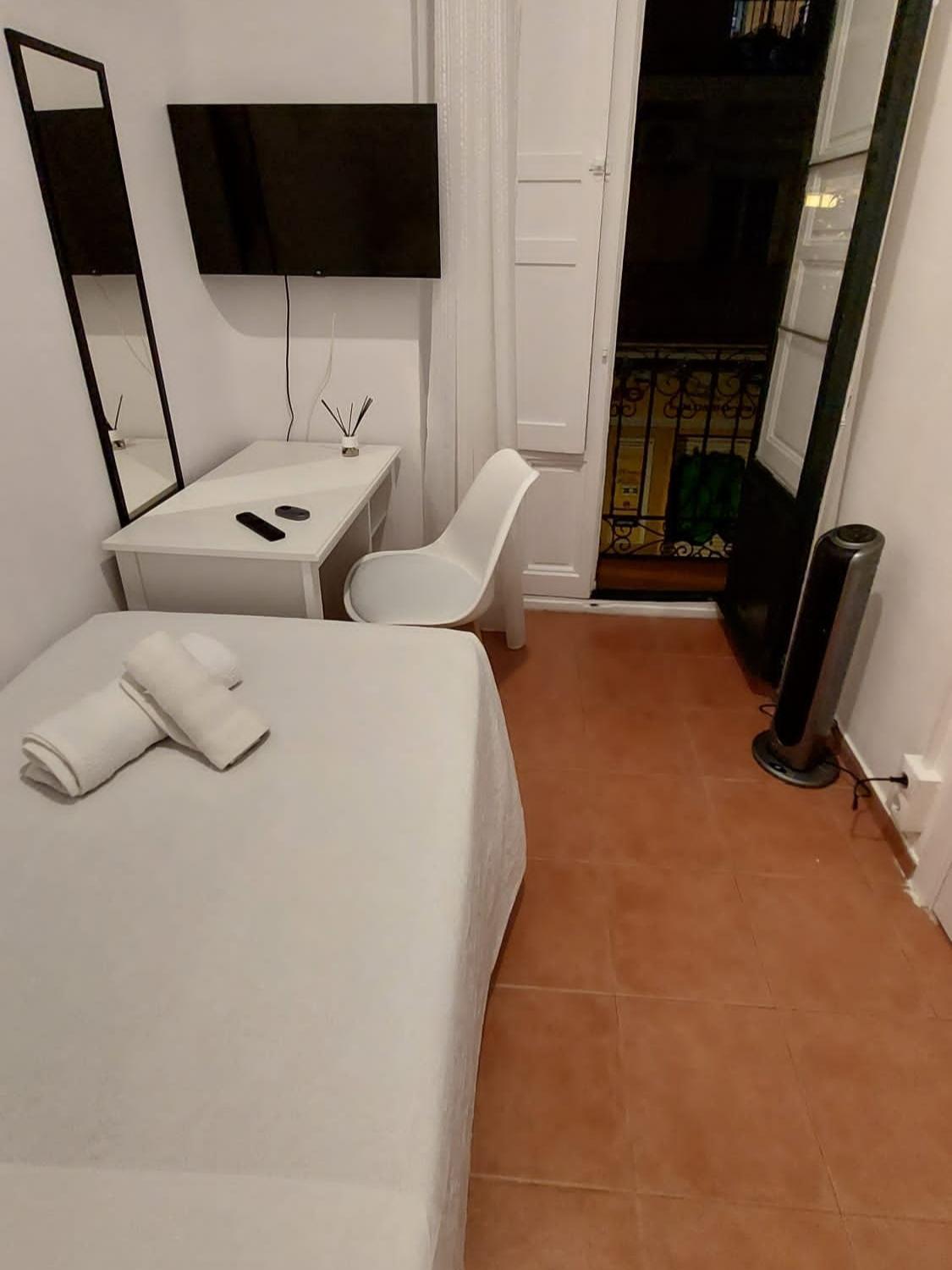 Habitacion Cerca Centro De Madrid Room photo